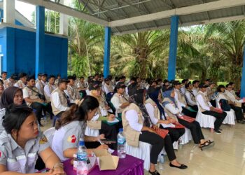 Panwaslu Kecamatan Silou Kahean Lantik 66 Pengawas TPS Pemilu Serentak 2024