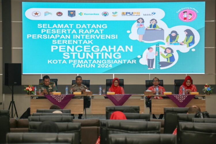 Wali Kota membuka Rapat Teknis Persiapan Intervensi Serentak Cegah Stunting Kota Pematangsiantar Tahun 2024