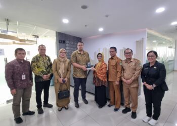 dr Susanti Dewayani SpA Melakukan Konsultasi ke Kementerian PPN / Bappenas