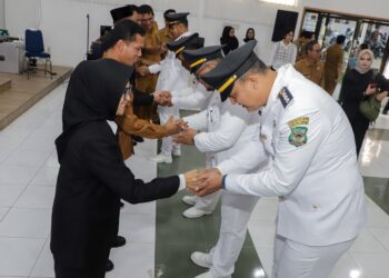 Wali Kota Pematangsiantar Lantik 46 Pejabat Administrator dan Pengawasan di Lingkungan Pemko