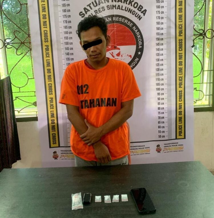 Polsek Tanah Jawa Ringkus Diduga Pengedar Narkoba, Barang Bukti 3,98 gram Sabu