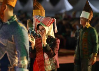 Dari Pemko Pematangsiantar, Lagu Sitalasari dan Tor tor Simalungun Mengisi Karnaval Budaya Nusantara di BalikPapan