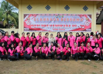 Sambut HUT Bhayangkara -78, Wali Kota Pematangsiantar Ikuti Olah raga Bersama Polres Pematangsiantar