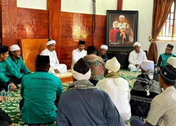Stafsus Wapres RI Arif Rahmansyah Kunjungi Tuan Guru Batak