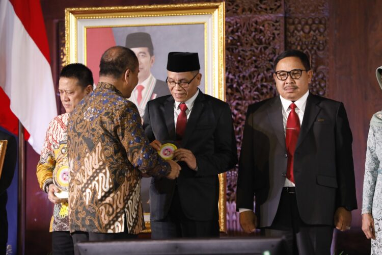 Sukses Menurunkan Prevalensi Stunting, Pemko Pematangsiantar Dapat Penghargaan Dari BKKBN