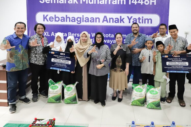 Semarak Muharram 1446 H, Wali Kota Pematangsiantar Berikan Santunan Kepada Anak Yatim