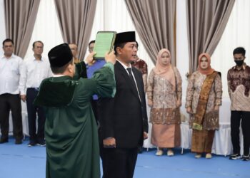 Wali Kota Pematangsiantar Lantik Arianto ST MM Sebagai Dirut PDAM Tirta Uli