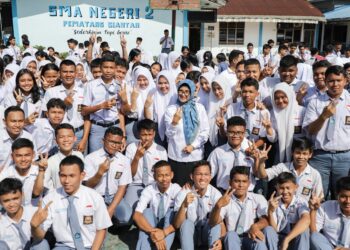 Wali Kota Pematangsiantar Ajak Siswa/i SMAN 2 Tanggap Saat Kebakaran Disekitarnya