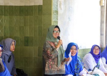 Wali Kota Pematamgsiantar Berikan 180 paket Sembako Kepada Kaum Dhuafa/Anak Yatim