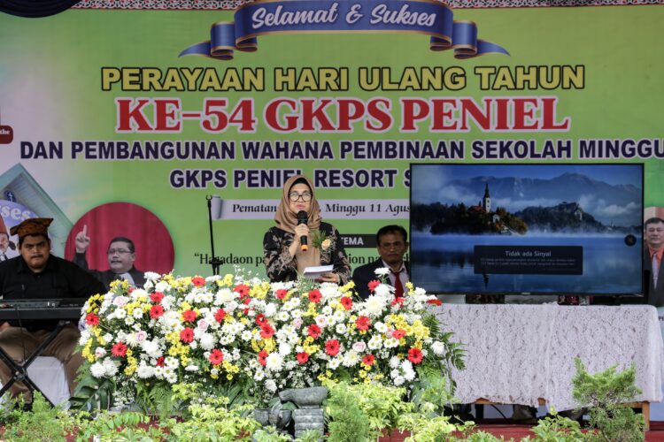 Wali Kota Pematangsiantar Hadiri HUT GKPS Paniel ke 54