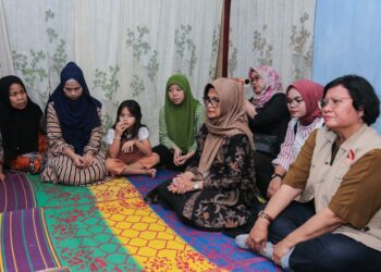 Turut Berduka, Wali Kota Pematangsiantar Berikan Bantuan Kepada Keluarga Korban Hanyut Bah Bolon