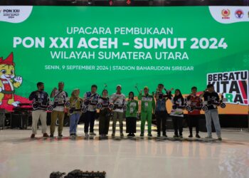 Wali Kota Hadiri Upacara Pembukaan Pekan Olahraga Nasional (PON) XXI Tahun 2024 Wilayah SUMUT 
