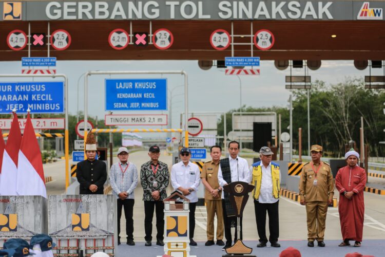 Wali Kota Pematangsiantar Hadiri Peresmian Jalan Tol Trans Sumatera di Sinaksak