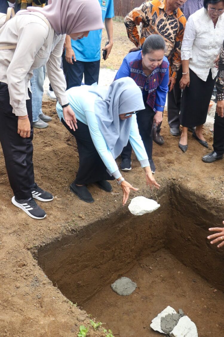 Wali Kota Pematangsiantar Lakukan Peletakan Batu Pertama Pembangunan Gedung Sekolah Minggu, Gedung Pastori, dan Gedung Pertemuan Gereja Bethel Indonesia (GBI) New Covenant Community (NCC)