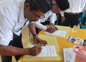 Pengukuhan Perpanjangan Masa Jabatan Maujana Nagori Se Kecamatan Silou Kahean Berjalan Dengan Lancar