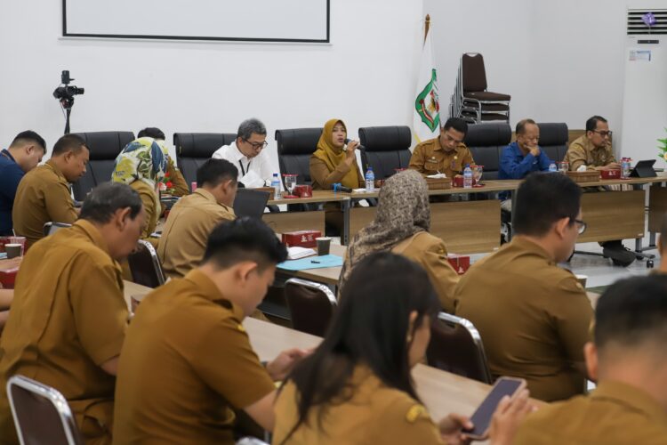 Rapat TPID, Wakil Wali Kota Pematangsiantar Herlina Sampaikan 13 Program Dalam  100 Hari Kerja