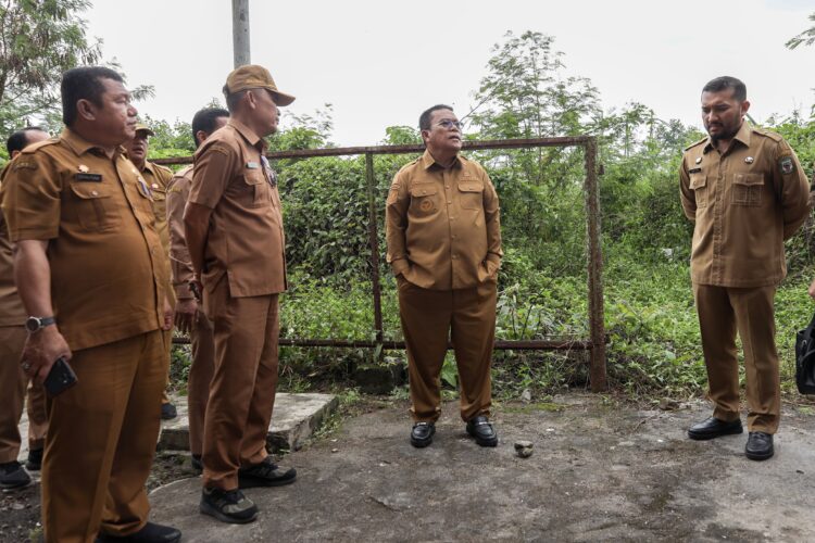 Wali Kota Pematangsiantar Tinjau Stadion Sang Naualuh