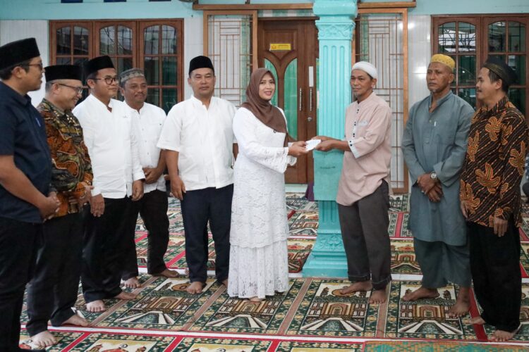 Wakil Wali Kota Pematangsiantar Buka Puasa Bersama Jemaah Masjid Al-Ikhlas