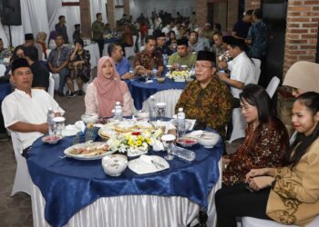 Wali Kota dan Wakil Wali Kota Menggelar Buka Puasa Bersama dengan Jajaran Pemko Pematangsiantar