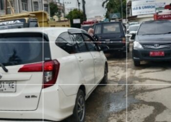 Lalu Lintas Macet, Galian C di Jalan Rajamin Purba Timbulkan Debu dan Diduga Tidak Memiliki ijin