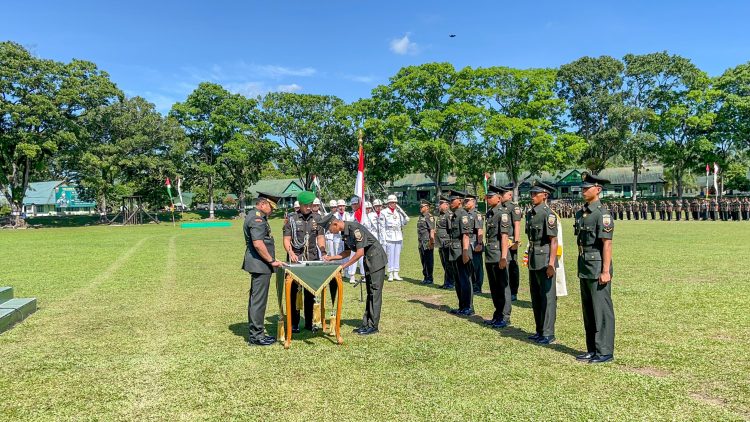 Lahirnya 595 Prajurit Baru TNI AD, Wakil Wali Kota Pematangsiantar Turut Saksikan Momen Pelantikan