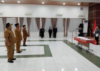 Diwakili Sekda, Wali Kota Pematangsiantar Lantik Tiga Pejabat Administrator dan Pengawas