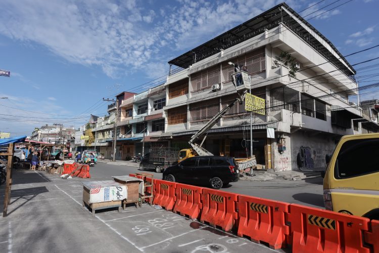 Sesuai Arahan Wali Kota, Diskominfo Sediakan 6 CCTV di Relokasi Pedagang Pasar Horas