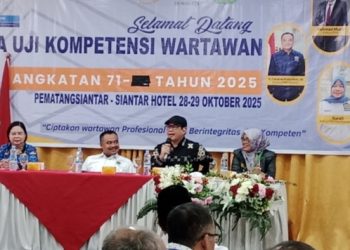Sekretaris Jenderal (Sekjen) PWI Pusat, Zulmansyah Sekedang saat memberikan kata sambutan