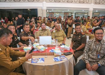 Wesly Bersama Kepala Daerah se-Sumut Tandatangani MoU dengan Kejari Kabupaten/Kota tentang Pelaksanaan Pidana Kerja Sosial bagi Pelaku Pidana