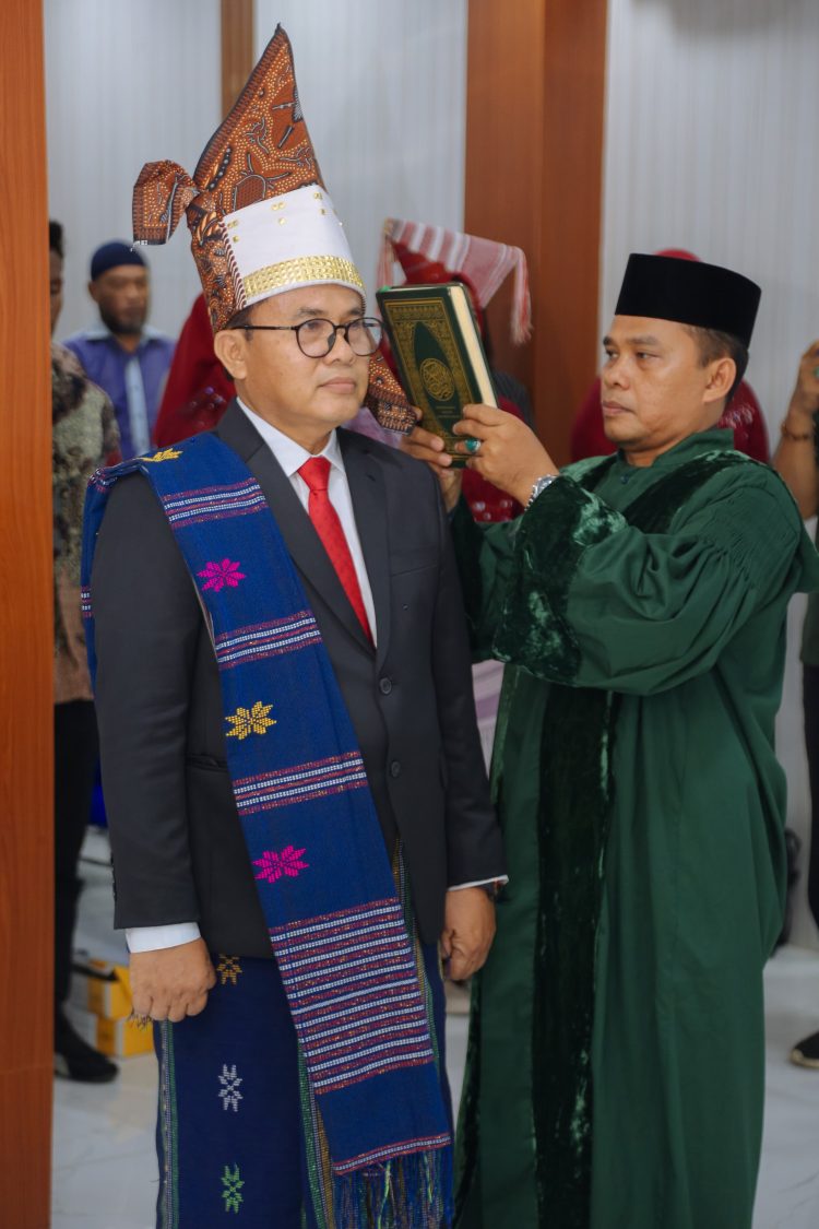 Wali Kota Wesly Silalahi Lantik Muliadi sebagai Dirum Perumda Tirta Uli Masa Jabatan 2025-2030