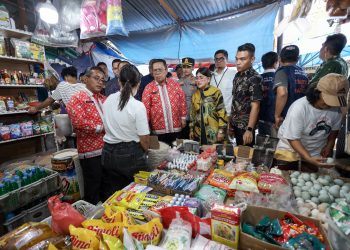 Jelang Nataru, Wali Kota Pematangsiantar Sidak Pasar hingga Gudang Bulog, Pastikan Stok Beras Aman Dua Bulan