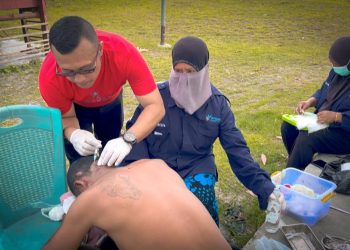 Tangani 36 Korban Luka, Kadinkes Kepulauan Aru dr. Sakti Sitorus dan Kapus Longgar Apara dr. Jhon Purba Perintahkan Nakes Segera Kembali ke Pos Tugas