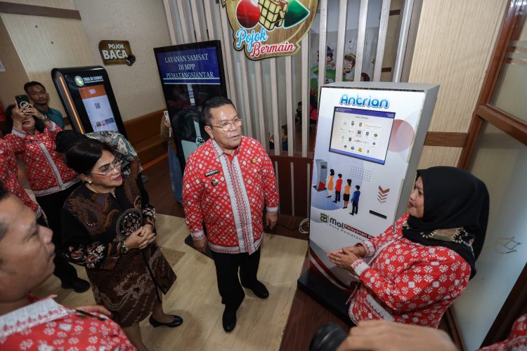 Hadirkan Pelayanan ‘Satu Atap’, Wali Kota Wesly Silalahi Tinjau Mal Pelayanan Publik di Ramayana