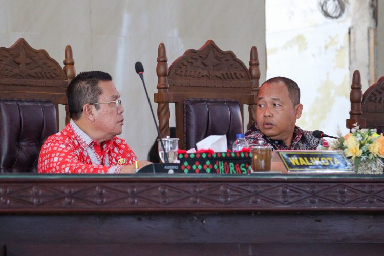 Kabar Gembira! Wali Kota Wesly Silalahi Setujui Ranperda Insentif Guru Agama dan Perlindungan Pekerja Lokal