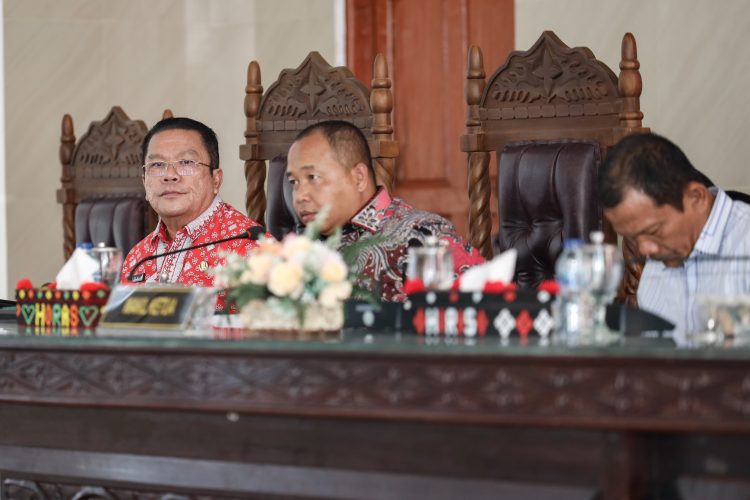 Harmonisasi Eksekutif-Legislatif: Seluruh Fraksi DPRD Siantar Setujui Pembahasan Lanjutan Dua Ranperda Inisiatif