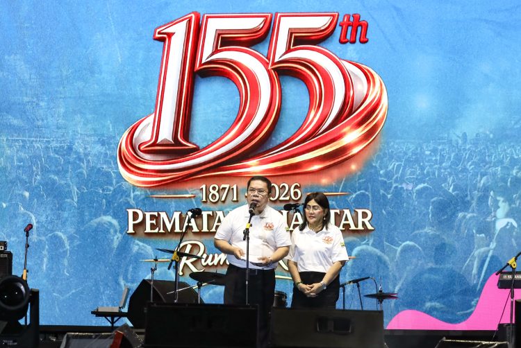 Malam Puncak HUT ke-155 Kota Pematangsiantar: Ribuan Warga Larut dalam Kebersamaan di Lapangan Adam Malik