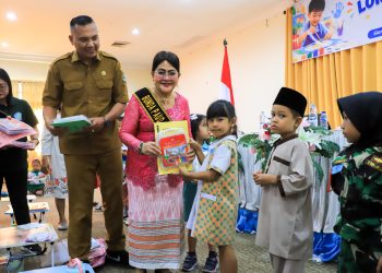 Buka Lomba Mewarnai Anak Usia Dini, Bunda PAUD Ny Liswati Wesly Ajak Anak Berkreasi dengan Gembira