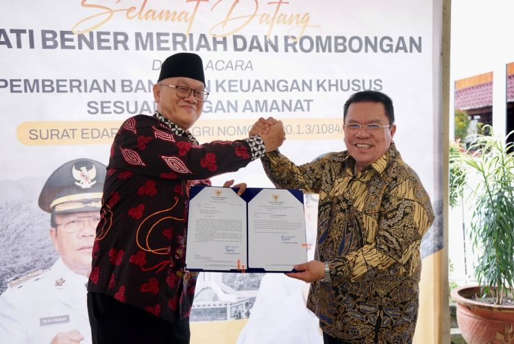 Pemko Pematangsiantar Salurkan Bantuan Rp25 Miliar untuk Pemulihan Bencana di Bener Meriah Aceh