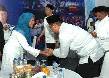 Wakili Wali Kota, Herlina Pompa Semangat Kafilah Siantar di Pembukaan MTQN ke-40 Tingkat Sumut