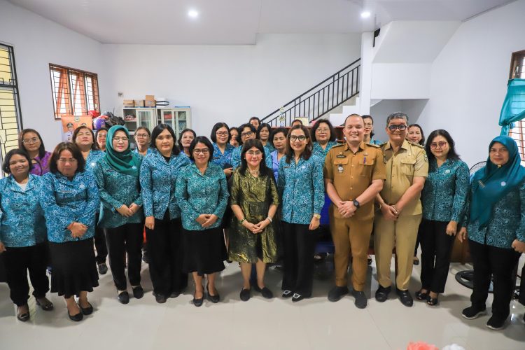 Tim Penilai Monitoring Lomba LBS di Kelurahan Nagahuta, Liswati Wesly Silalahi: Bukan Sebatas Lomba, Tapi Komitmen Jaga Kualitas Hidup