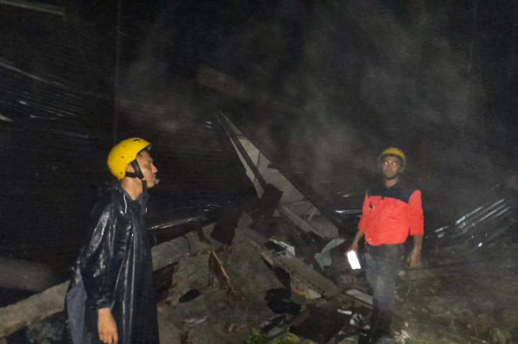 Longsor di 2 Lokasi di Pematangsiantar, BPBD Bersama Pemerintah Kecamatan Evakuasi Korban