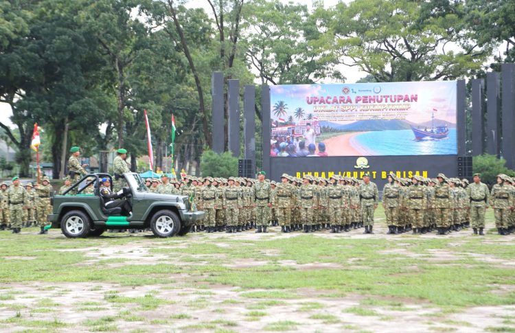 Kasdam I/BB Tutup Diklat SPPI KDKMP dan KNMP 2026, Ribuan Sarjana Siap Jadi Penggerak Ekonomi Desa
