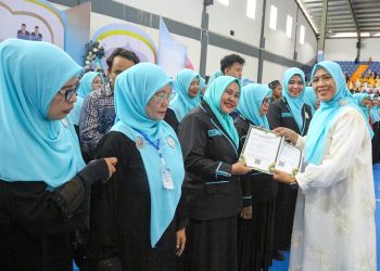150 Majelis Taklim di Siantar Terima SKT, Hj Nita Maulida Damanik Resmi Dilantik Jadi Ketua