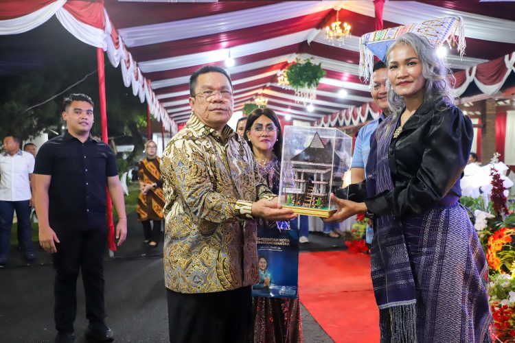 Pisah Sambut Kapolres Pematangsiantar, Wesly Apresiasi Pengabdian AKBP Sah Udur
